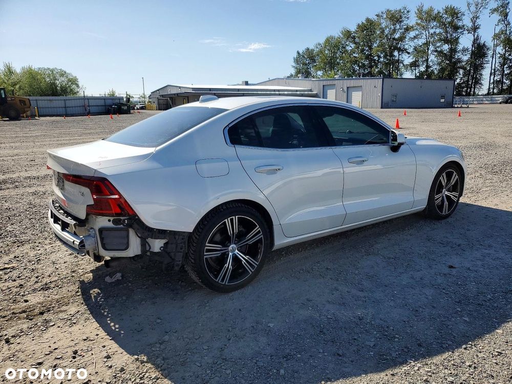 Volvo S60 - 11