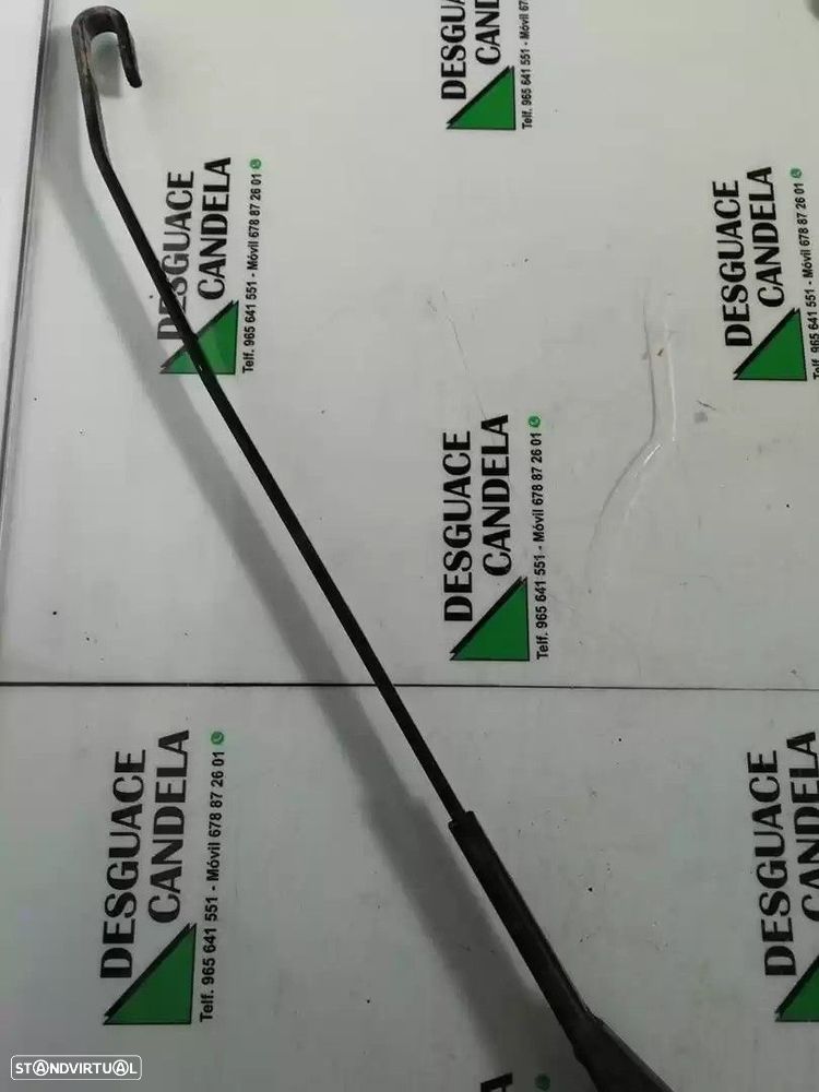 BRAÇO LIMPA-VIDROS FRONTAL ESQUERDO NISSAN PRIMASTAR FURGÃO 2007 -91165490 - 2