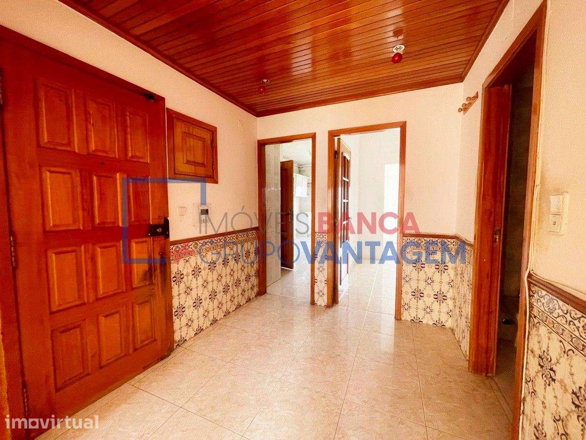 APARTAMENTO T2 BRANDOA COM BOX FECHADA - Grande imagem: 2/30