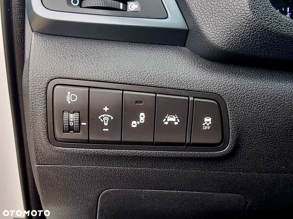 Hyundai Tucson blue 1.6 GDi 2WD Navi - 28