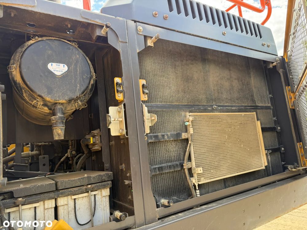 Volvo EC 380 EL - 24