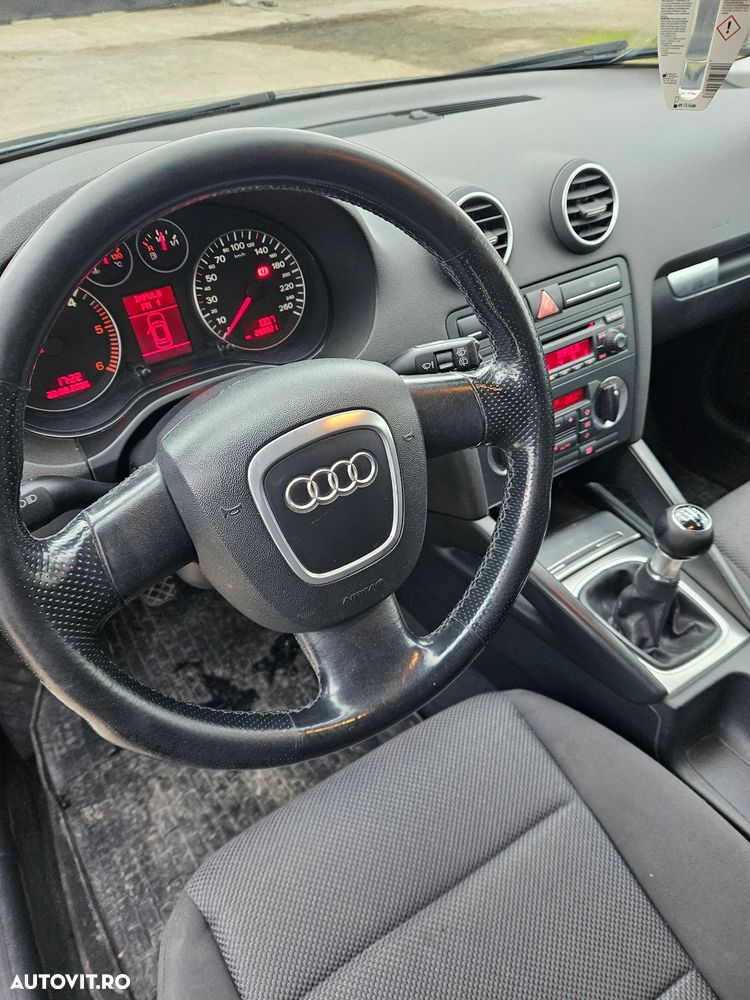 Audi A3 2.0 TDI ack Ambition - 14