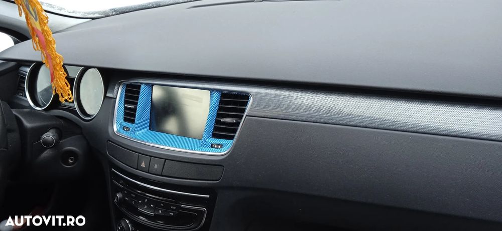 Peugeot 508 SW 2.0 HDI FAP Allure - 19