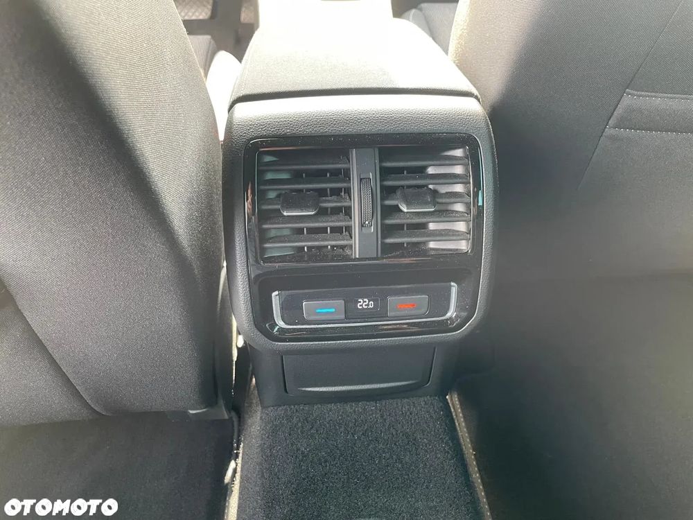 Volkswagen Passat ver-2-0-tdi-bmt-comfortline-dsg7 - 19
