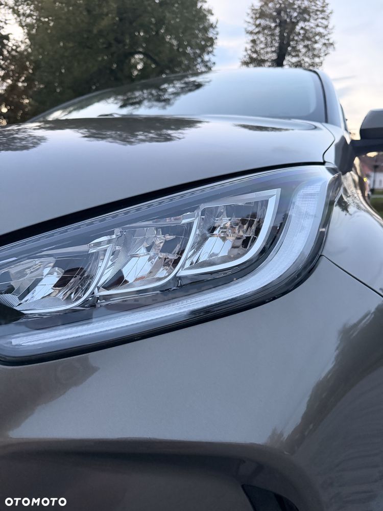 Toyota Yaris - 11