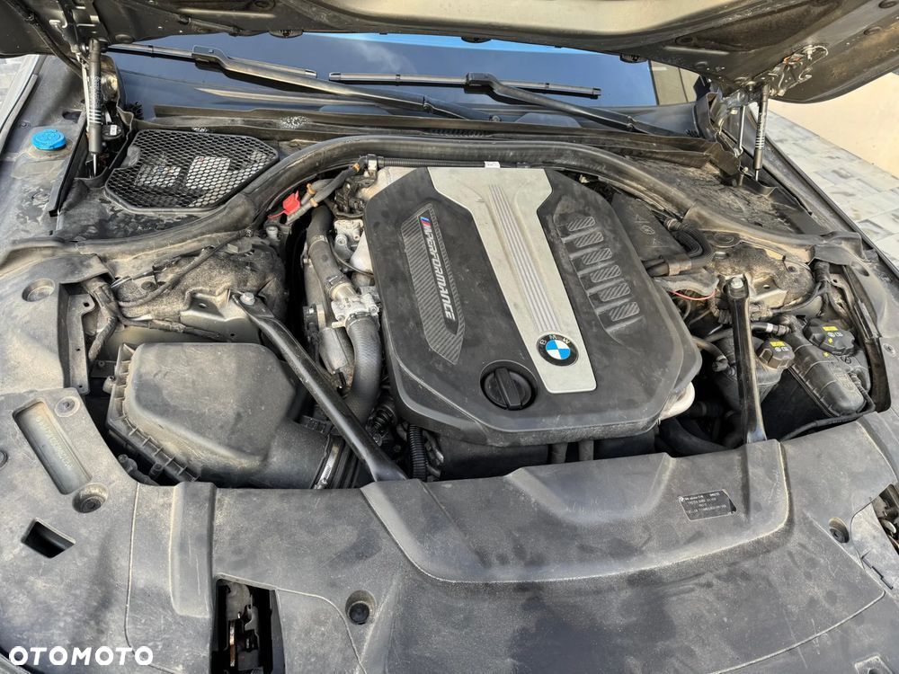 BMW Seria 7 750d xDrive - 17