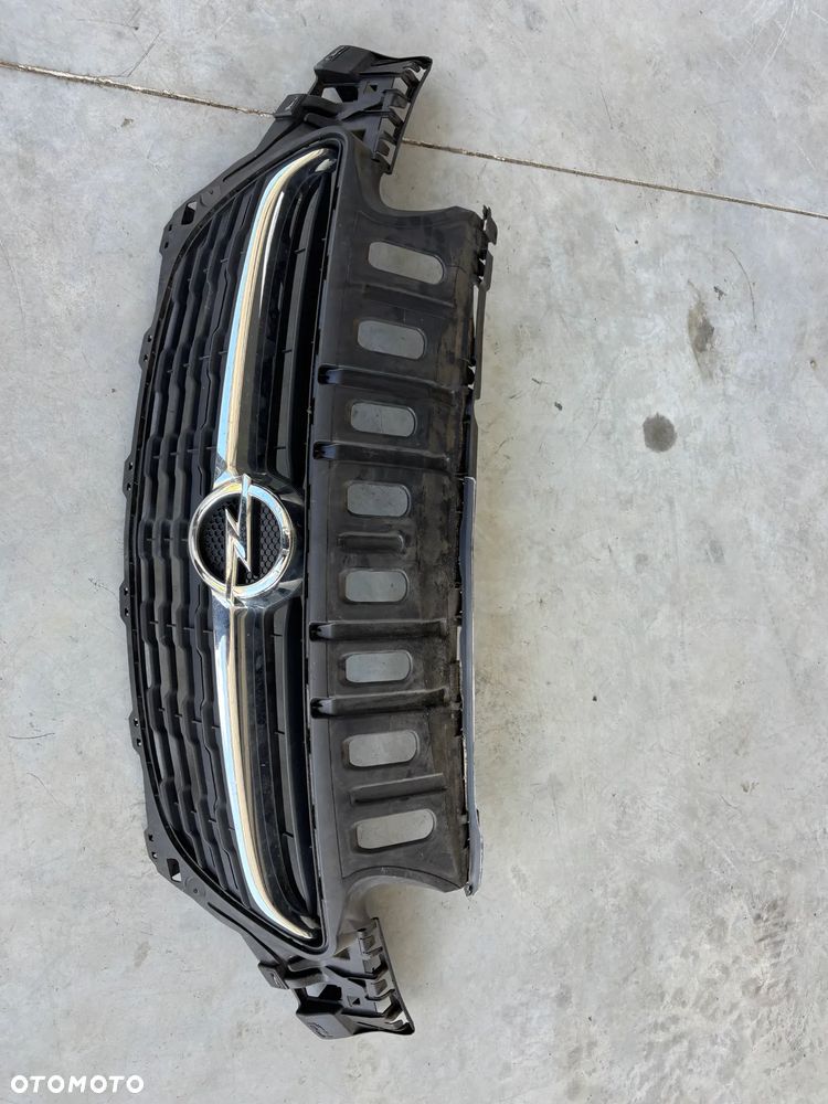 KRATKA ATRAPA GRILL CHŁODNICY CHROM OPEL CORSA E (14-19) - 1