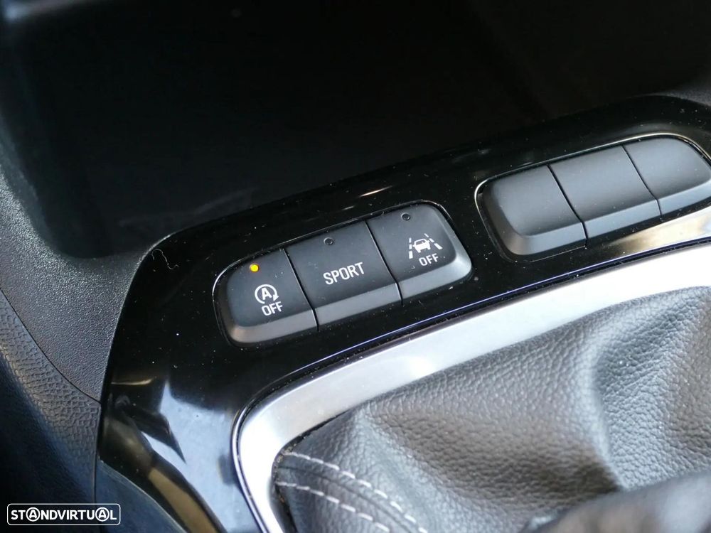 Opel Corsa 1.2 T GS - 23