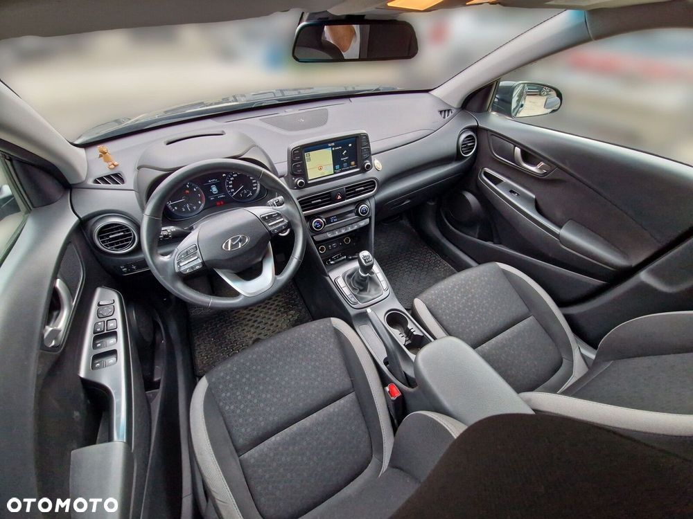 Hyundai Kona - 10