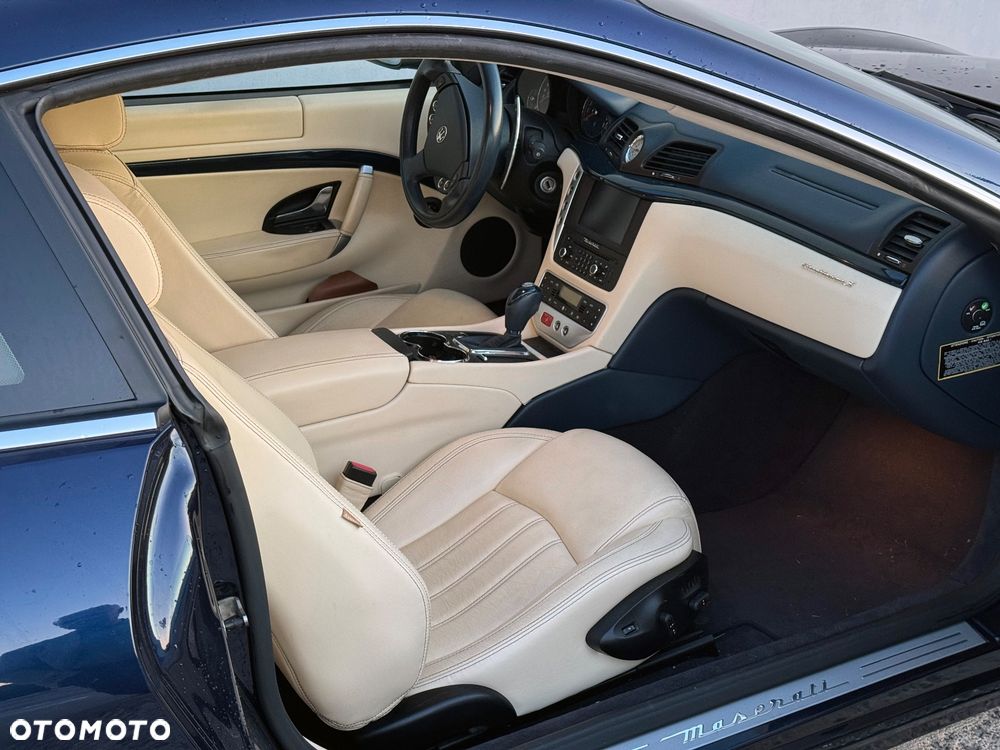 Maserati GranTurismo S - 7
