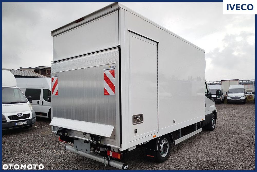 Iveco Daily 35S18 Kontener 8EP + Winda 3.0 180KM - 7