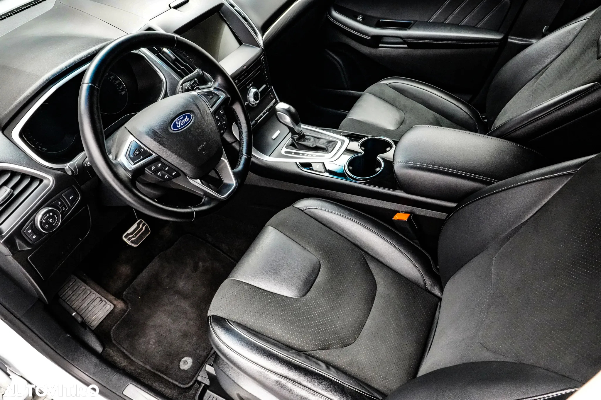 Ford Edge 2.0 TDCi Powershift Sport - 12