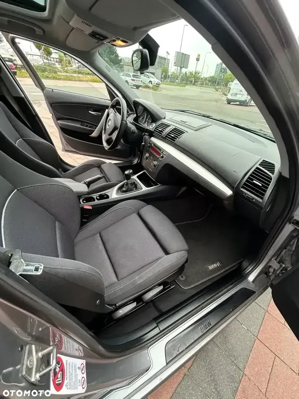 BMW Seria 1 120d - 17