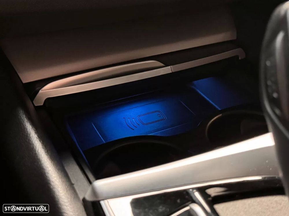 BMW 530 e Aut. Luxury Line — fotografia 21