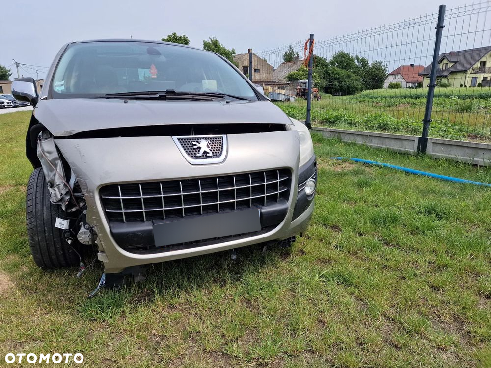Peugeot 3008 2.0 HDi Premium - 5