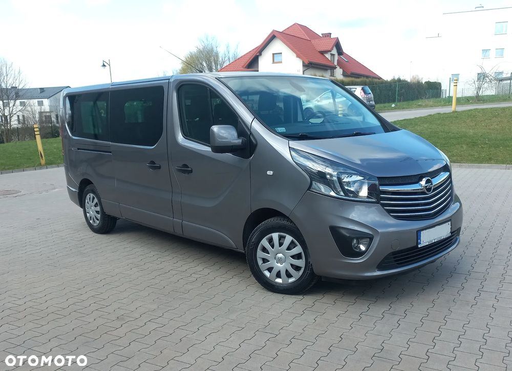 Opel Vivaro L2H1 2,9t Elegance Business - 3
