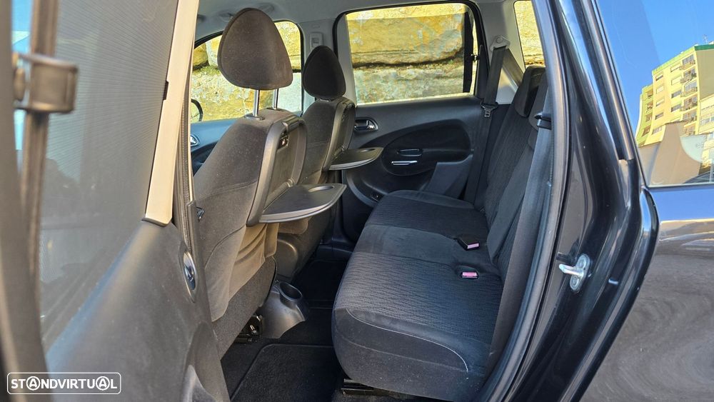 Citroën C3 Picasso 1.6 HDi Exclusive Airdream - 24