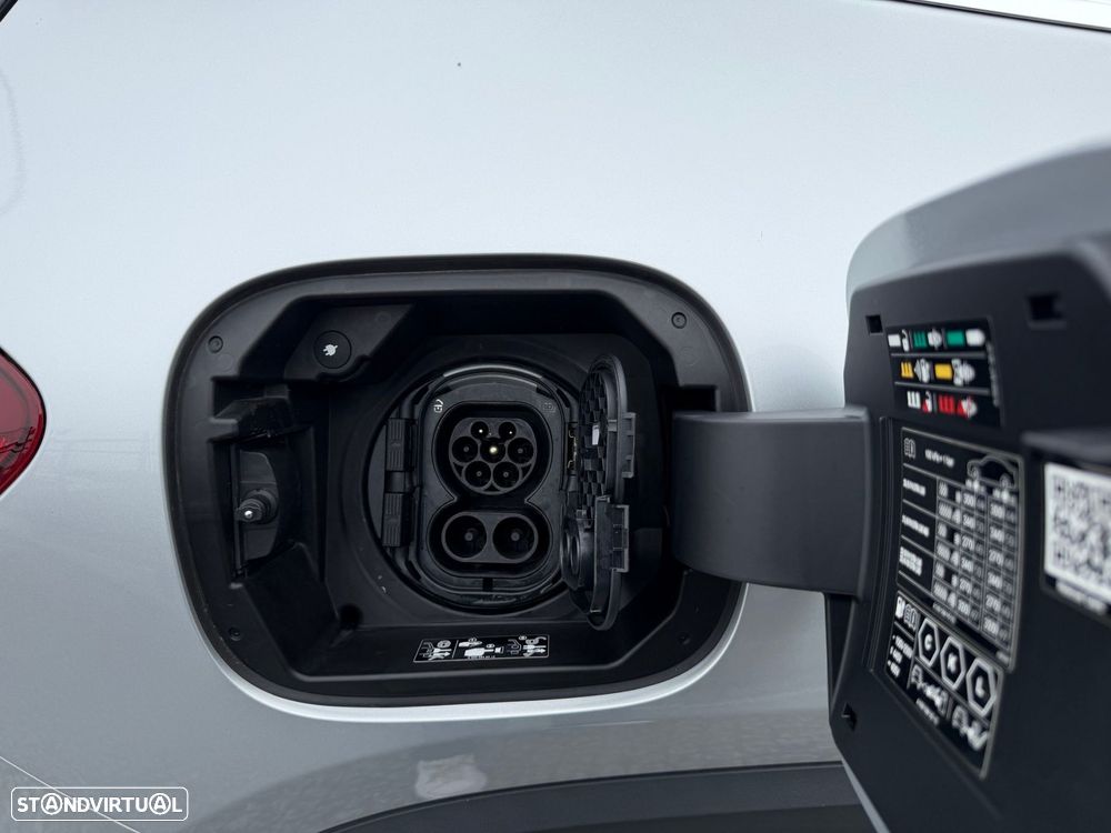 Mercedes-Benz EQA 250 Progressive - 15