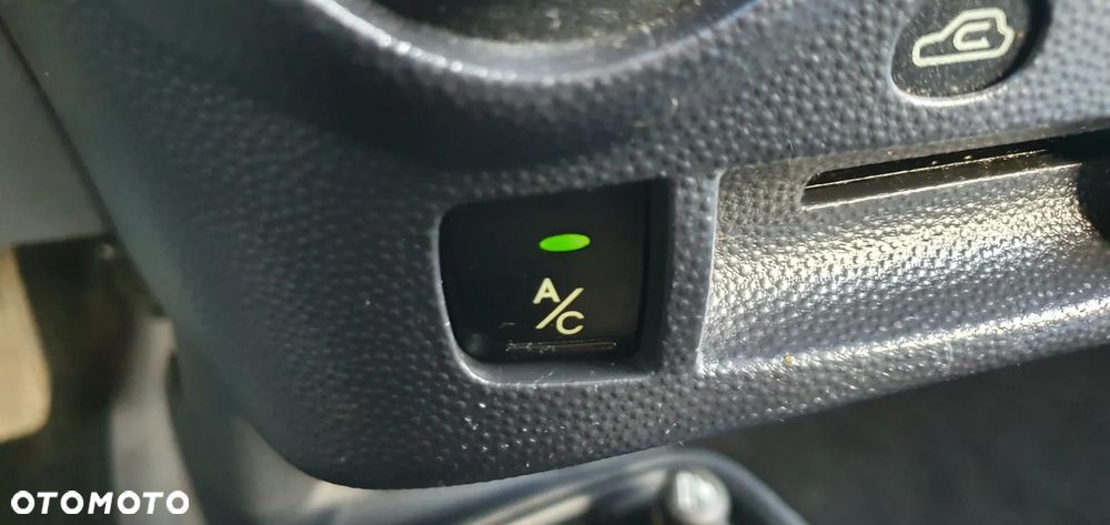 Kia Picanto 1.1 (els4) - 21