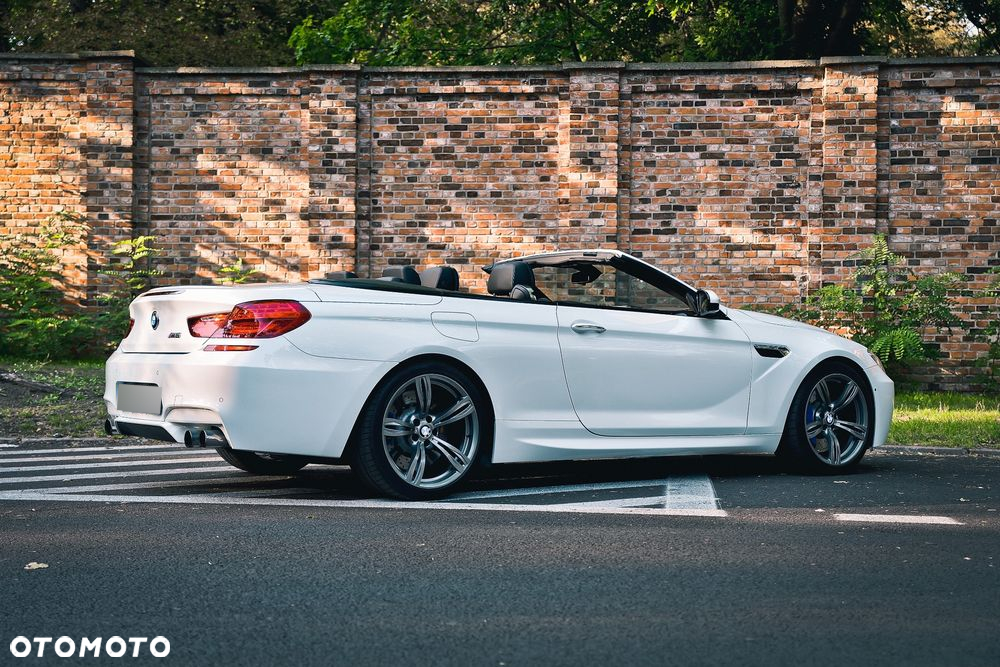 BMW M6 Cabrio - 2