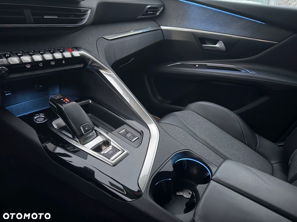 Peugeot 3008 BlueHDi 130 Stop & Start EAT8 Crossway - 19