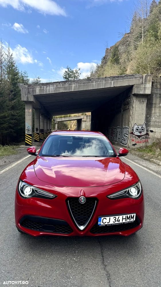 Alfa Romeo Stelvio 2.0 Turbo AWD AT8 Veloce - 25