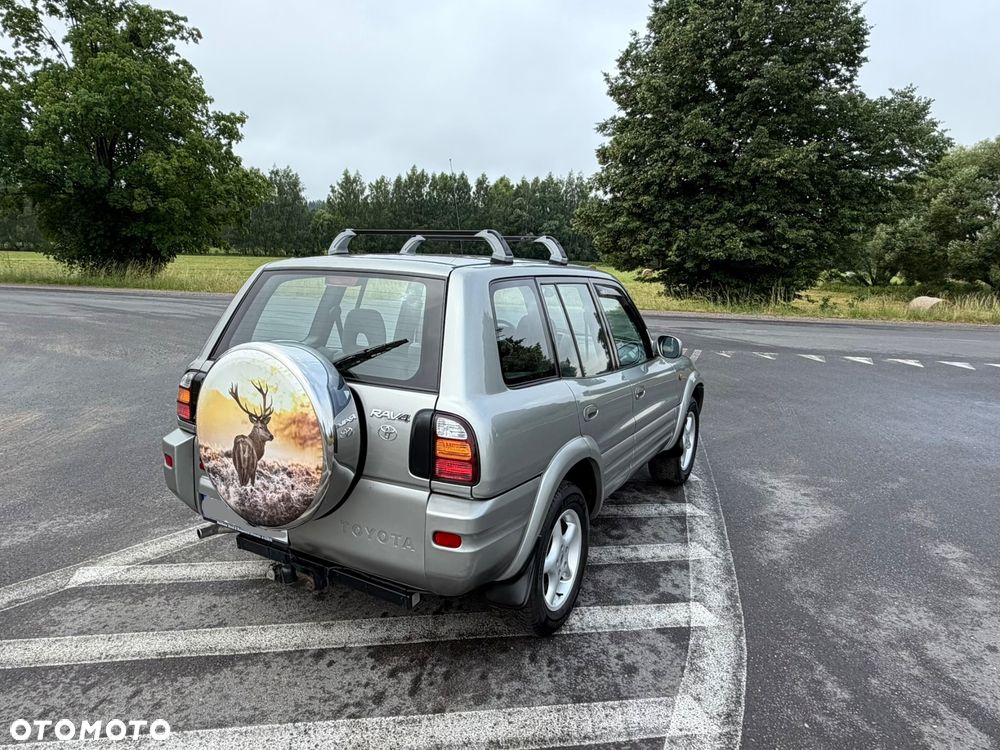 Toyota RAV4 2.0 Fun - 23