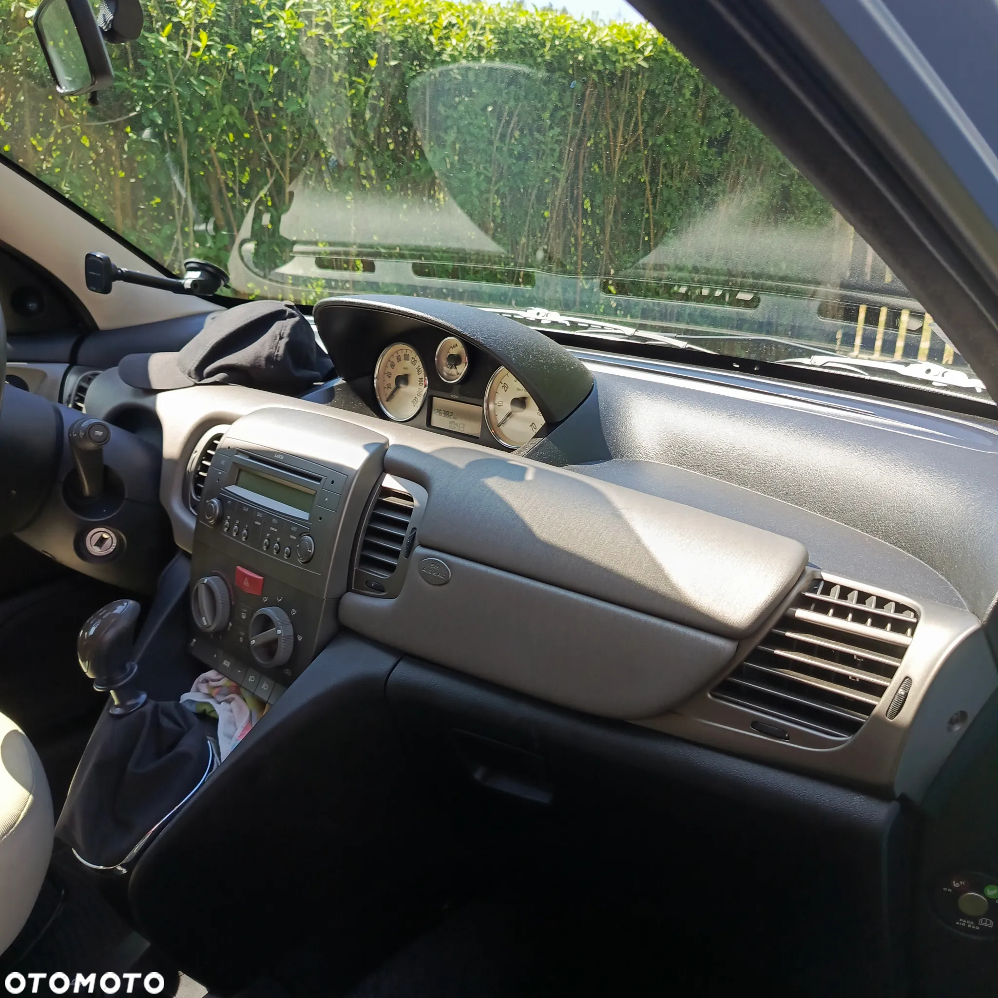 Lancia Ypsilon 1.4 16v Argento - 11