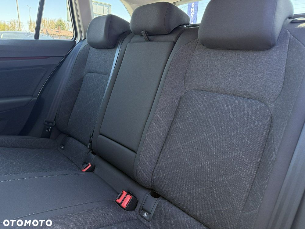 Volkswagen Golf 1.5 TSI EVO Life - 37