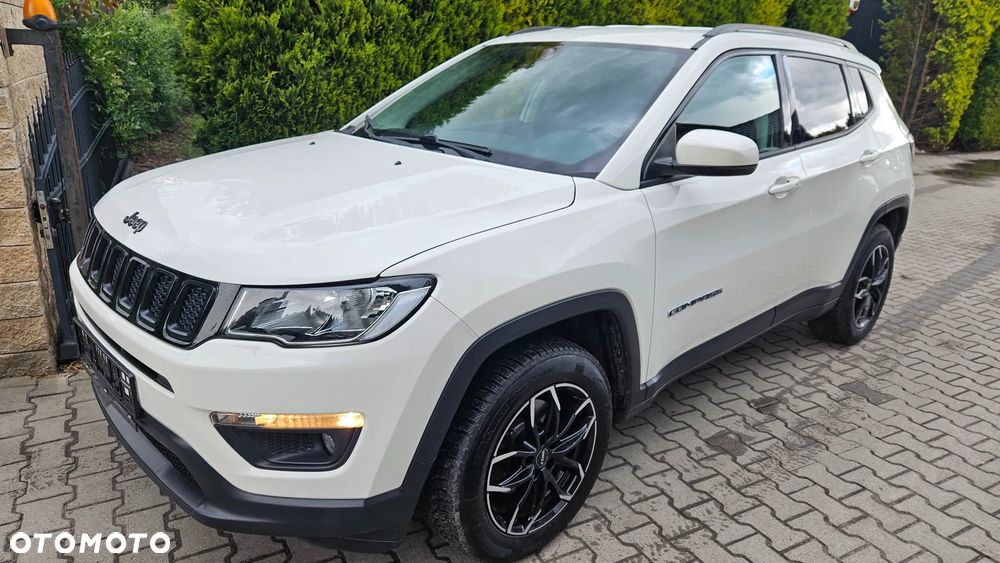 Jeep Compass - 1