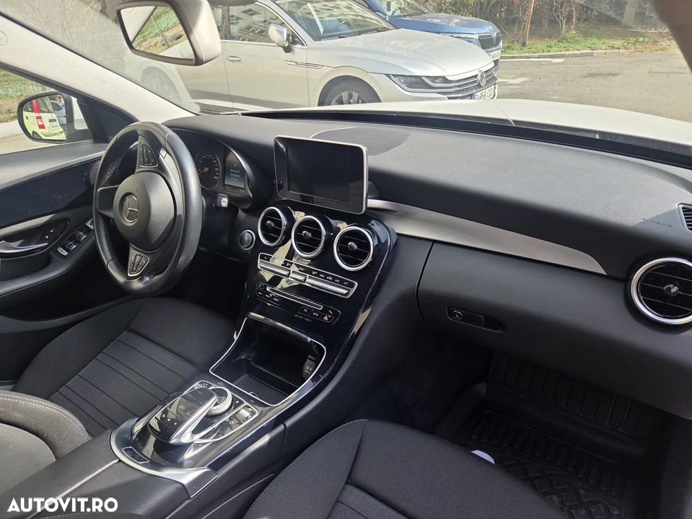 Mercedes-Benz C 220 (BlueTEC) d 7G-TRONIC - 8