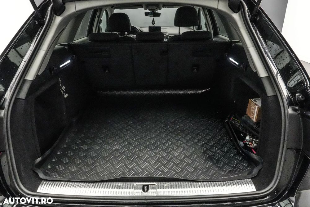 Audi A4 2.0 TDI Design - 22