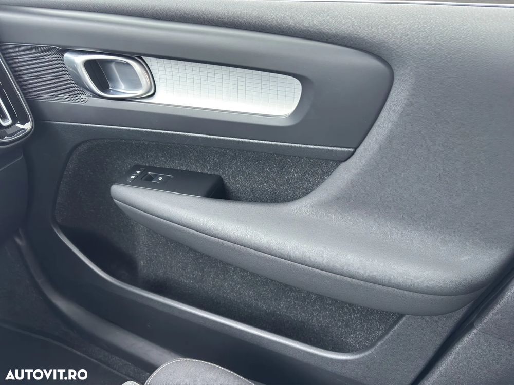 Volvo XC 40 T5 Recharge DKG Inscription Expression - 18