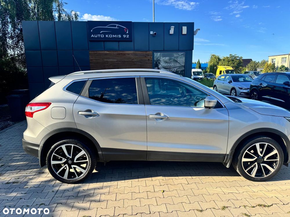 Nissan Qashqai - 12