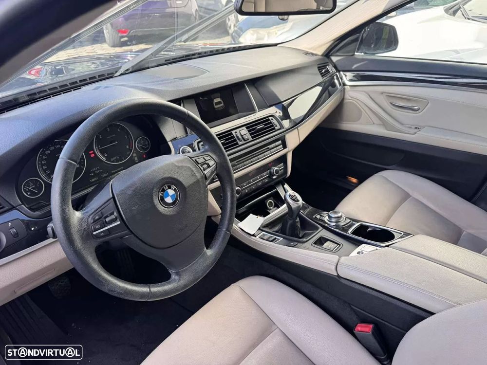 BMW 520 d Line Sport - 14