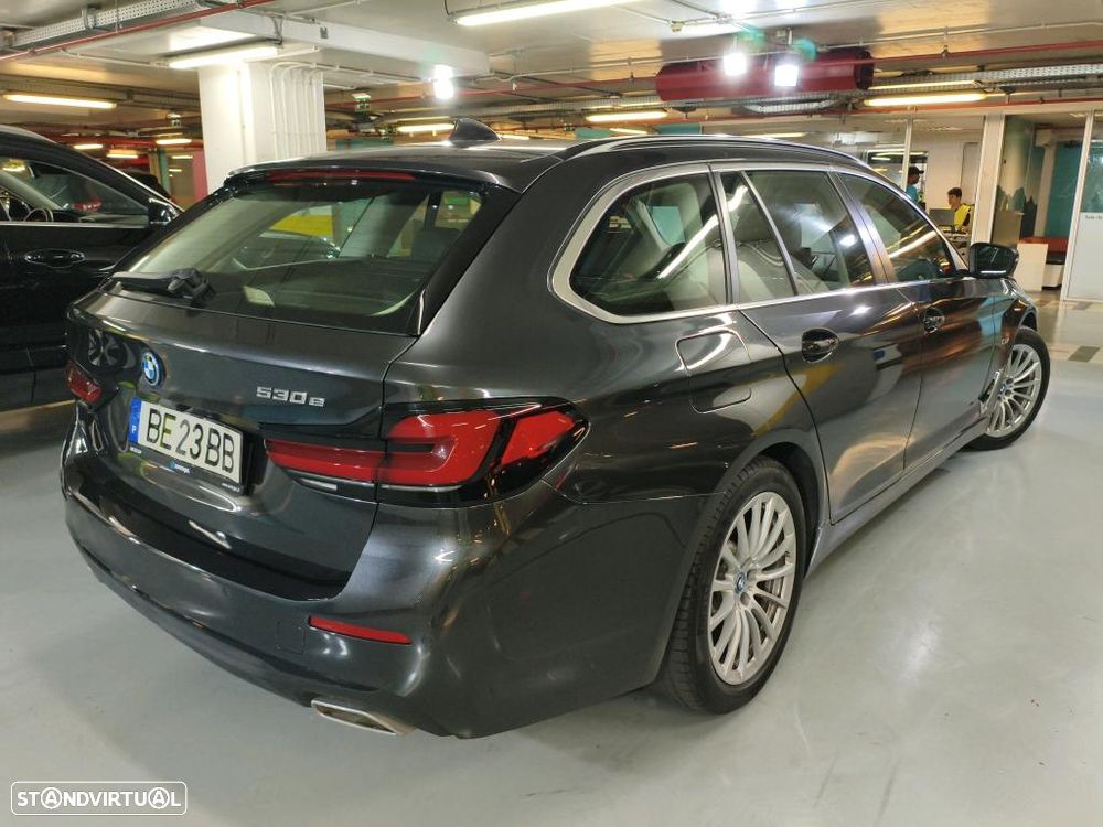 BMW 530 e - 4