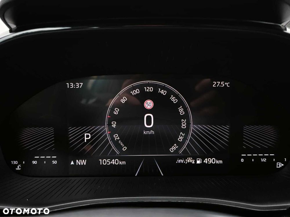Skoda Fabia 1.0 TSI Selection DSG - 26