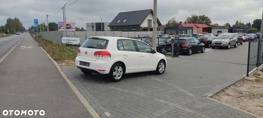 Volkswagen Golf 1.6 Comfortline - 5