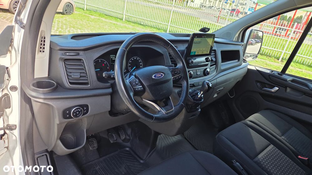 Ford TRANSIT CUSTOM - 14