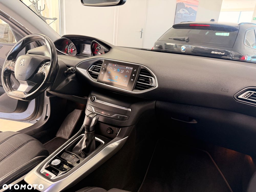 Peugeot 308 - 27