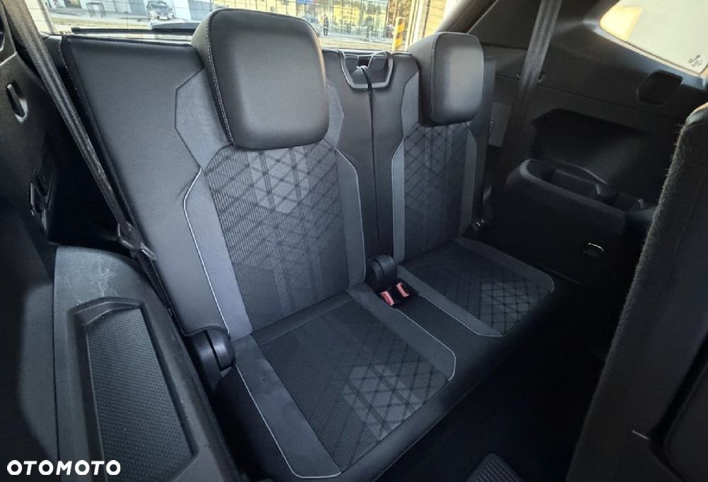 Volkswagen Tiguan Allspace 2.0 TDI 4Mot R-Line DSG 7os - 12