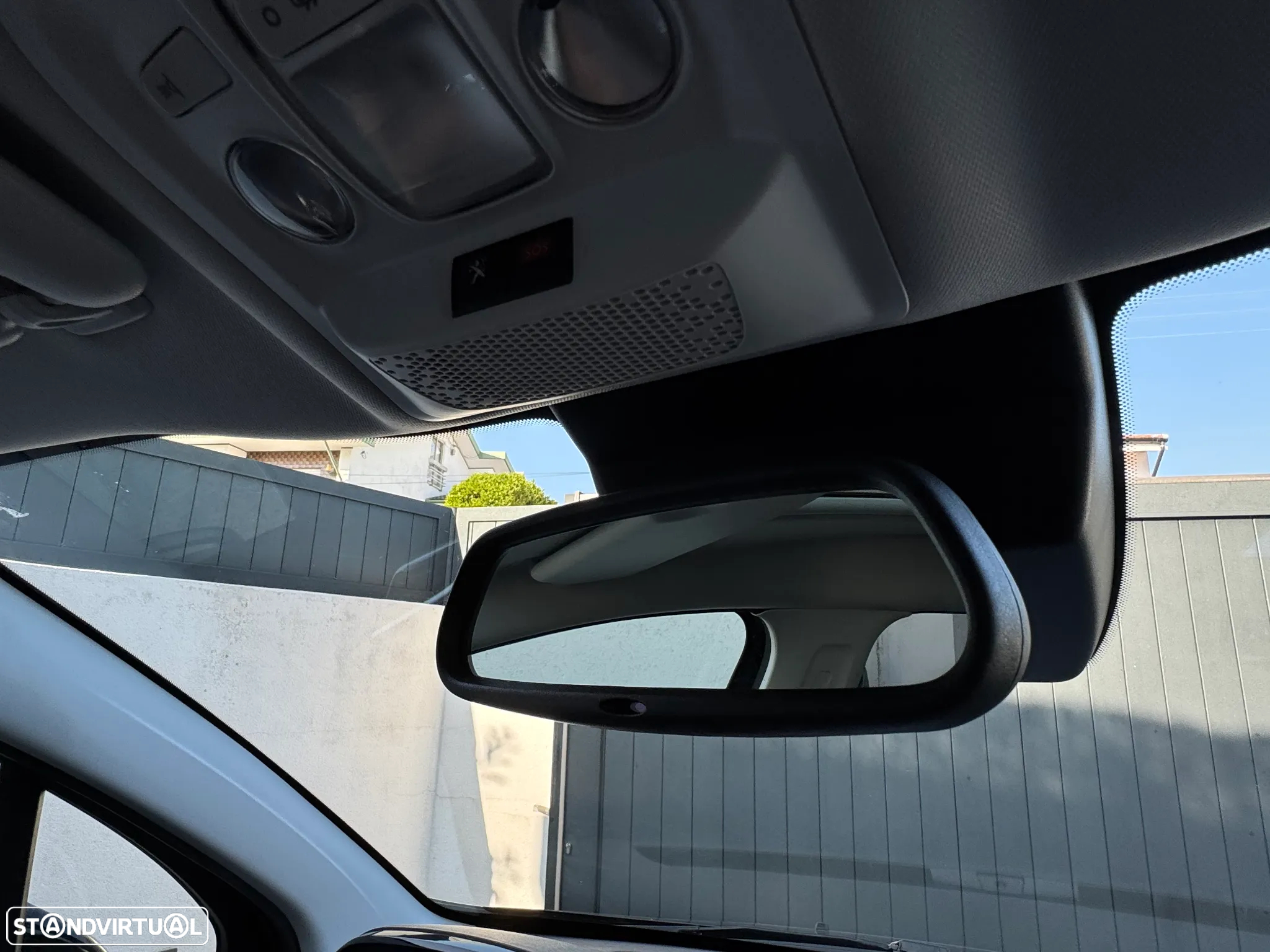 Peugeot 2008 1.2 PureTech Allure Grip Control - 17