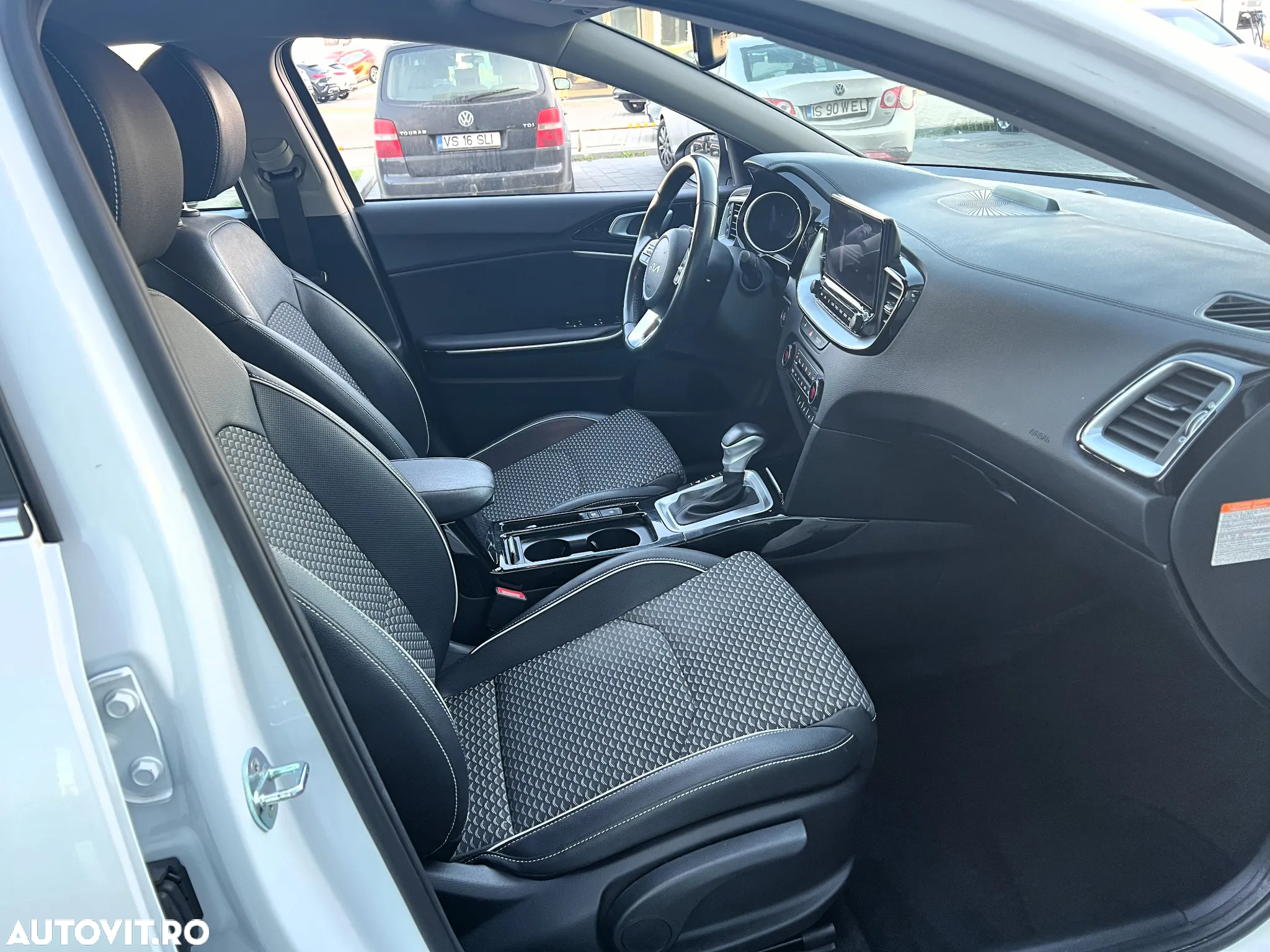 Kia XCeed 1.6 GDI DCT6 OPF Plug-in-Hybrid SPIRIT - 18