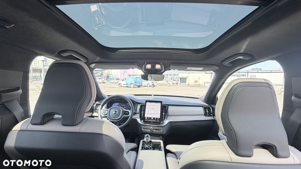 Volvo XC 90 - 7