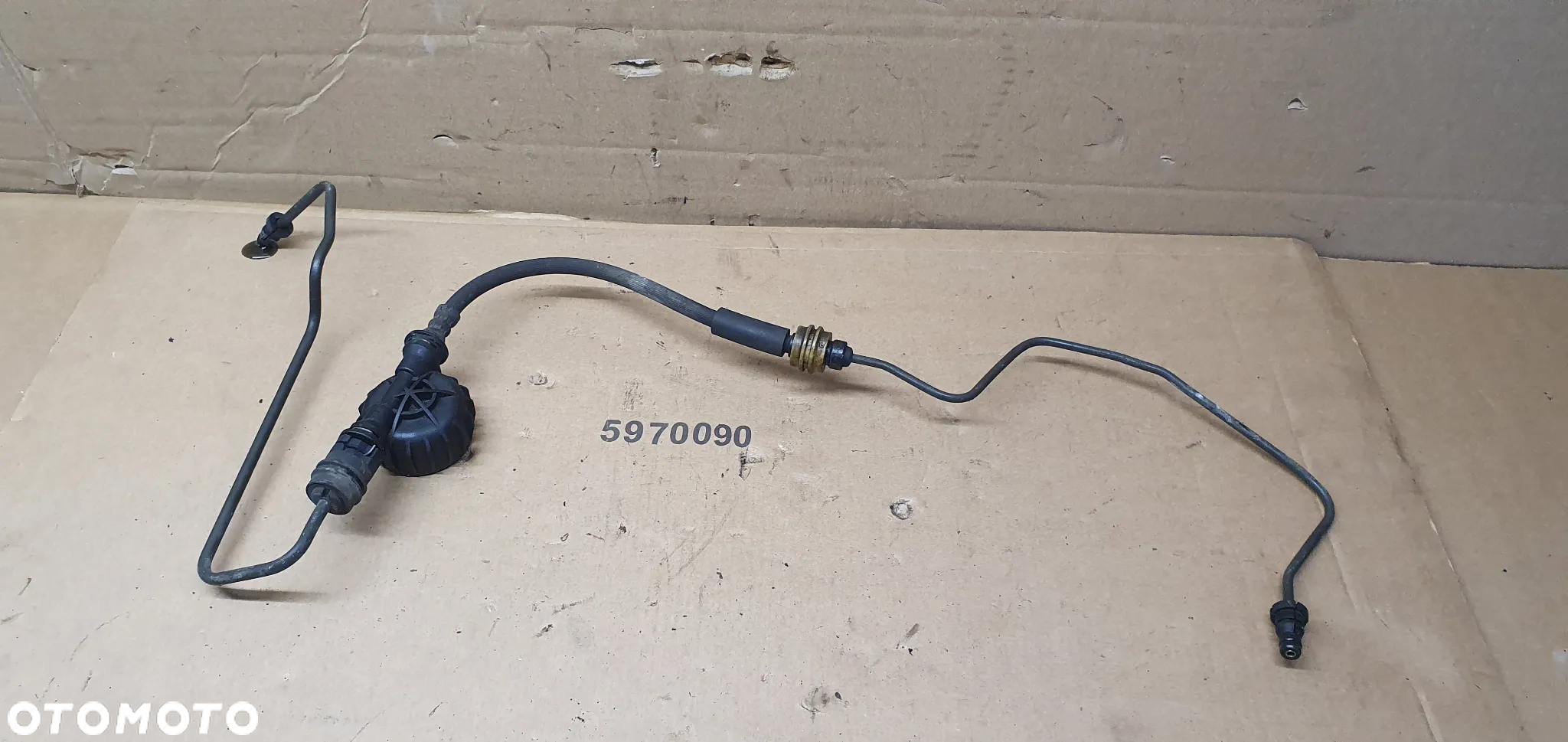 Przewód rurka sprzęgła wysprzęglika Ford Focus MK3 1.6 TDCI - 4