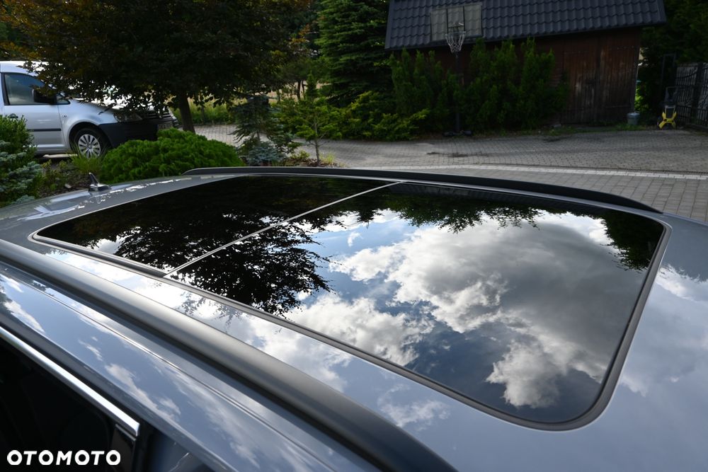 Volkswagen Passat 2.0 TDI SCR DSG Business - 13