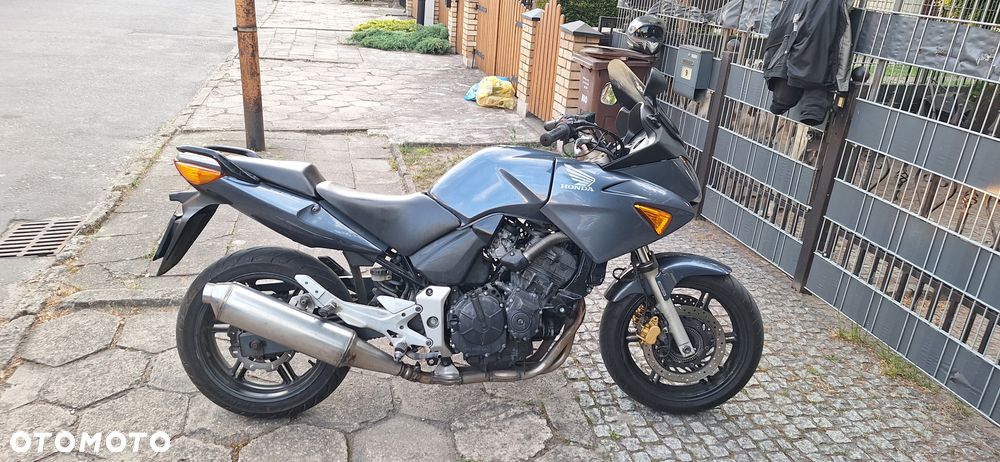 Honda CBF - 3
