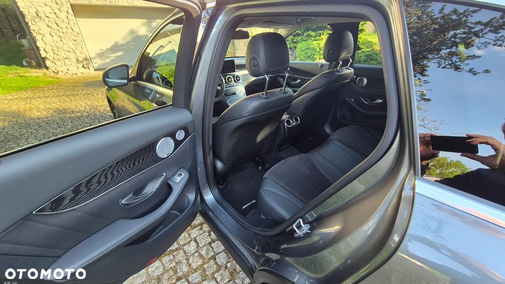 Mercedes-Benz GLC - 14