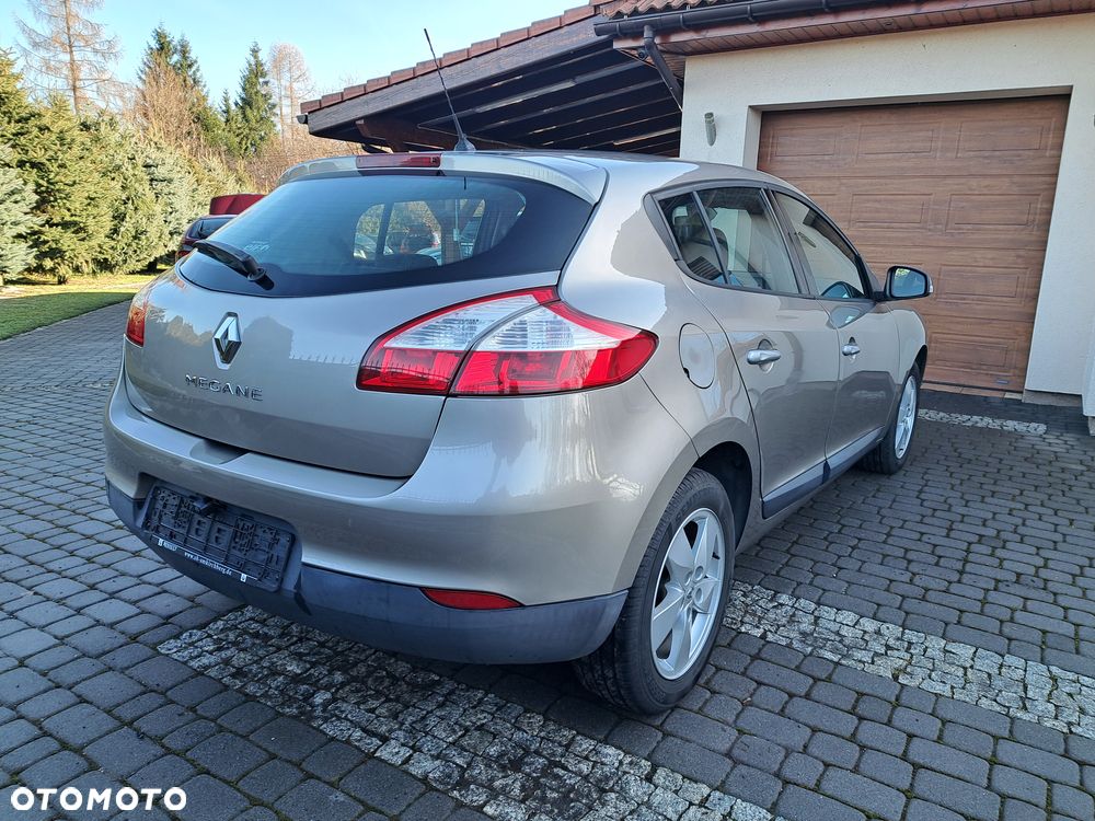 Renault Megane 1.6 16V 110 Dynamique - 6