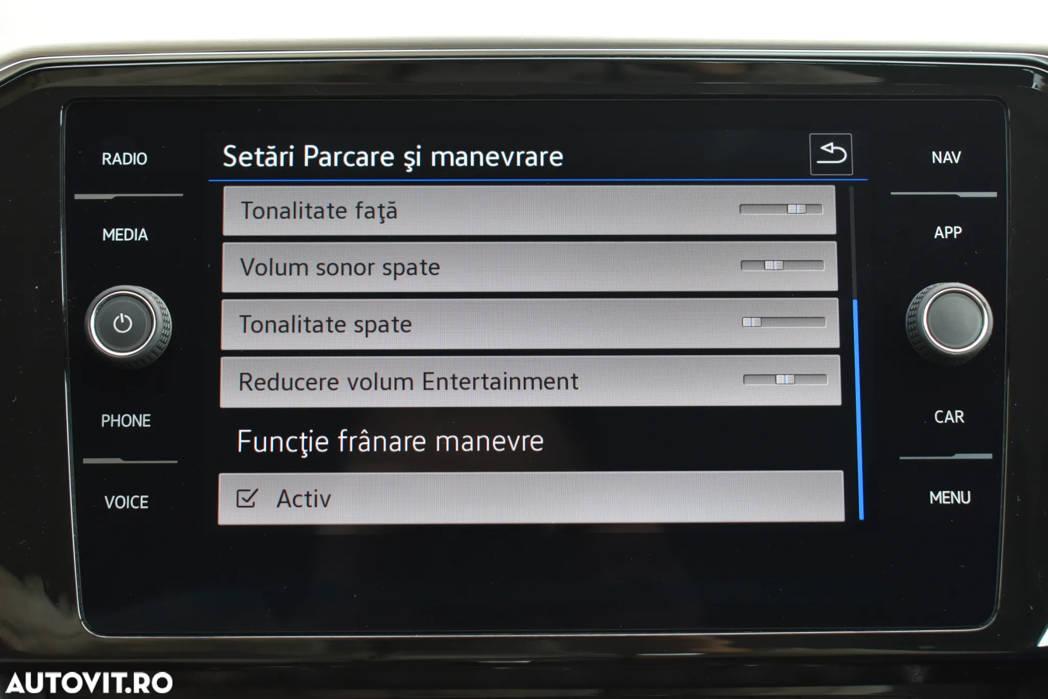Volkswagen Passat 2.0 TDI SCR 4Mot DSG Highline - 26